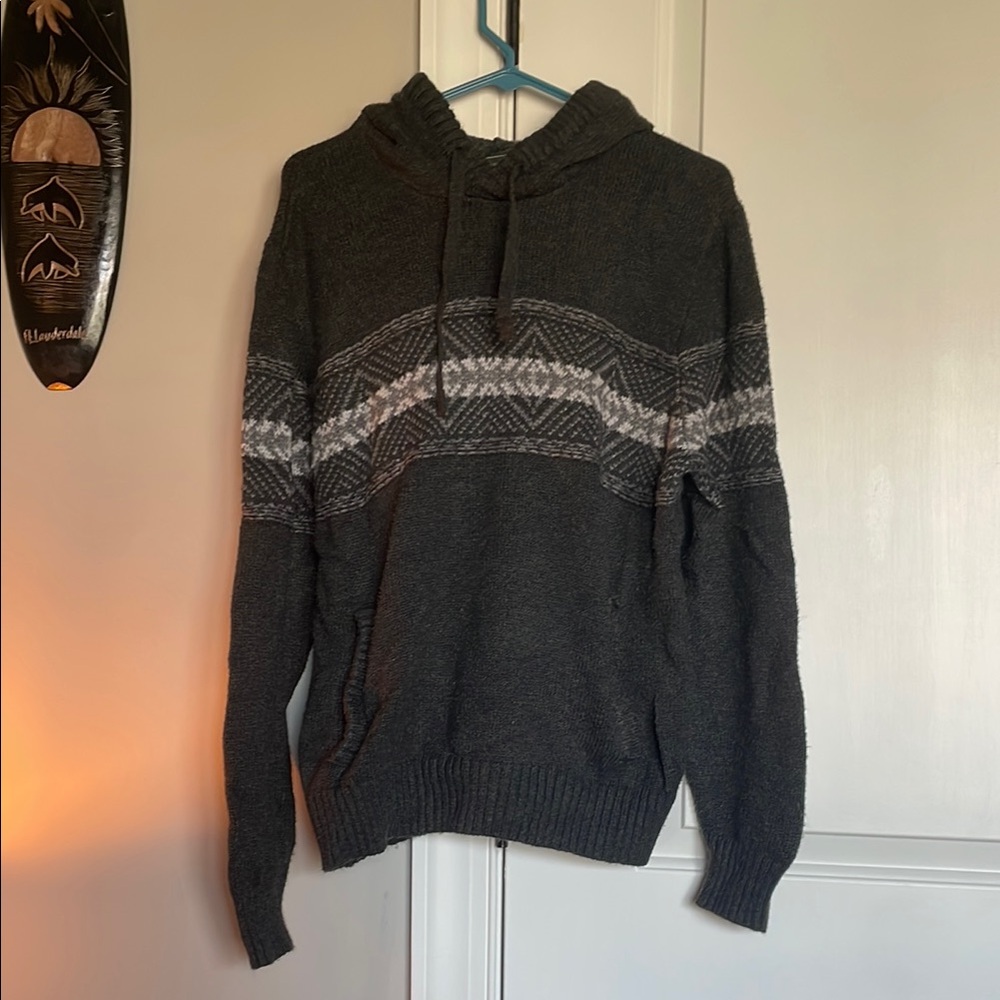 American Eagle Outfitters Gray and White Knit Hooded Sweater